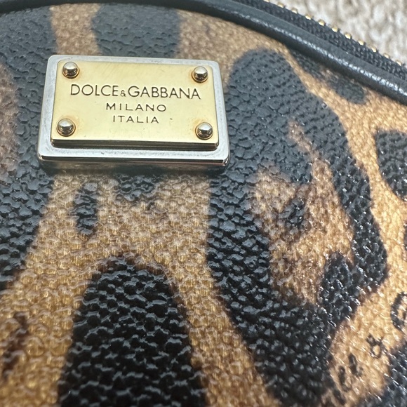 Dolce & Gabbana Glam leopard print round crossbody bag excellent condition - Picture 2 of 10
